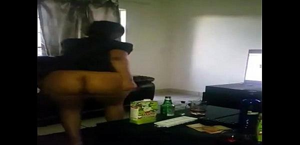  Nigeria Girlfriend dancing with her big Ass - dont worry babe I ll delete -